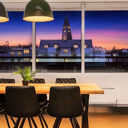Penthouse Apt On The Shopping Street-Free Parking 레이캬비크 외부 사진