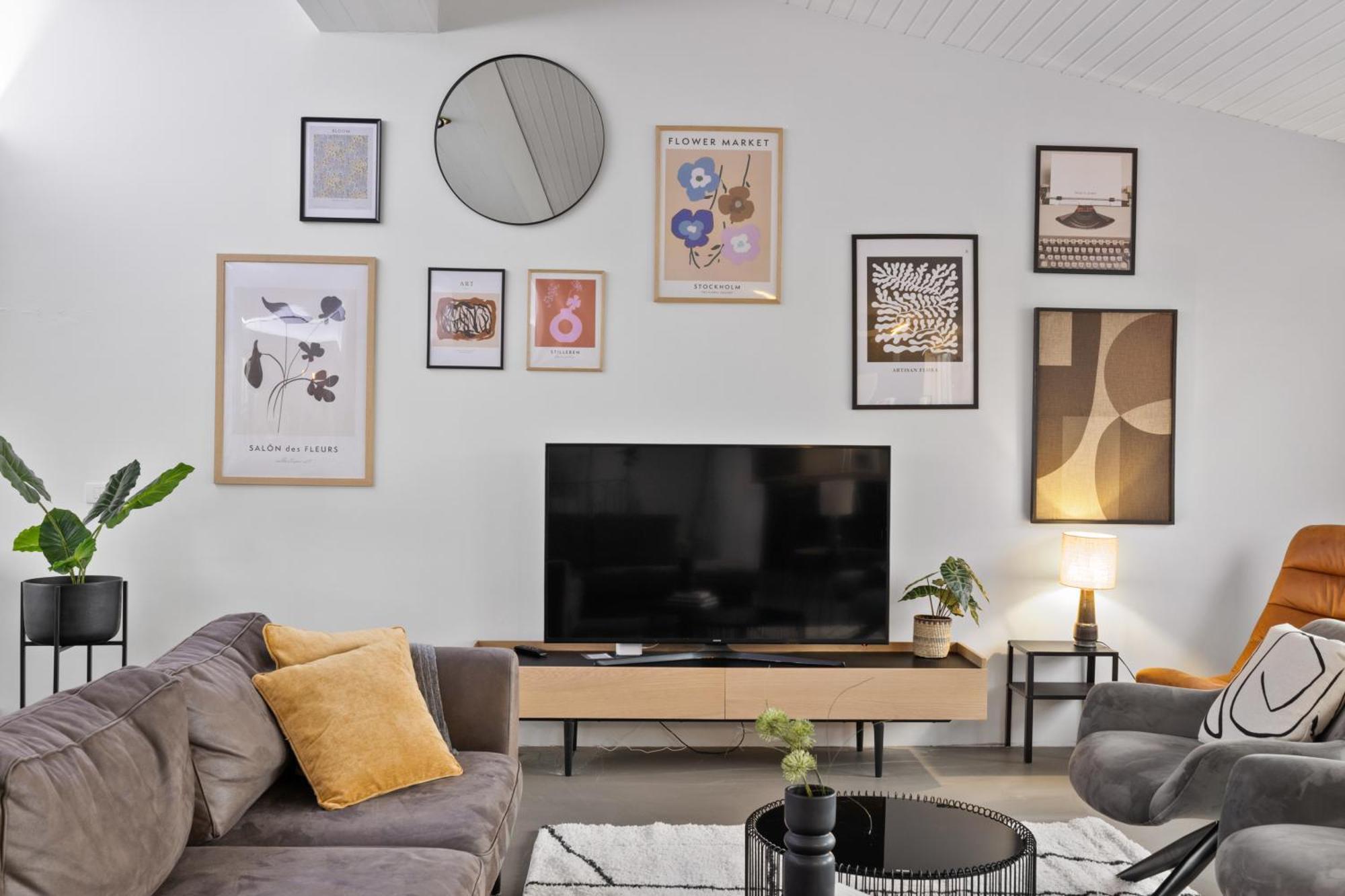 Penthouse Apt On The Shopping Street-Free Parking 레이캬비크 외부 사진