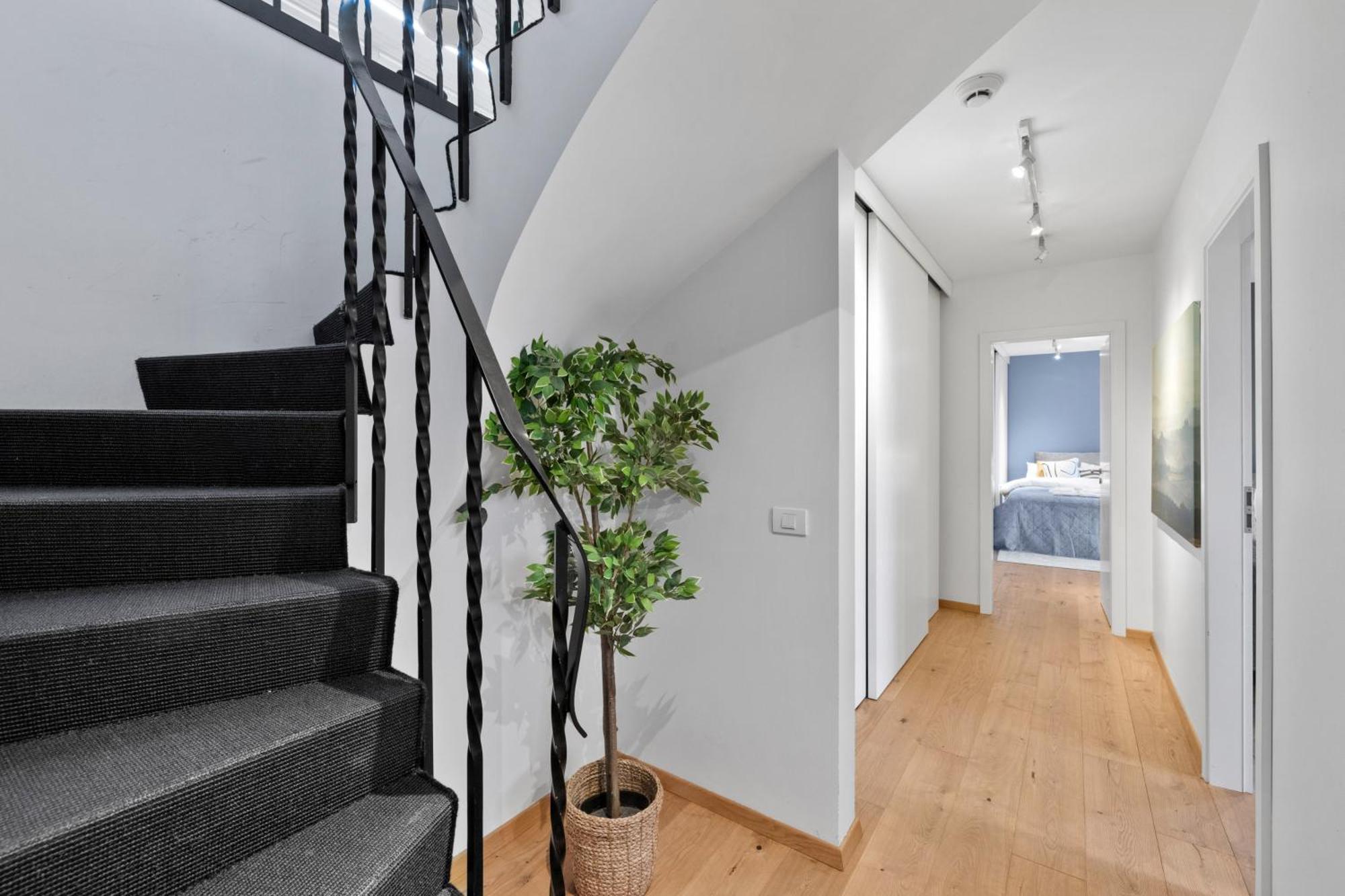 Penthouse Apt On The Shopping Street-Free Parking 레이캬비크 외부 사진